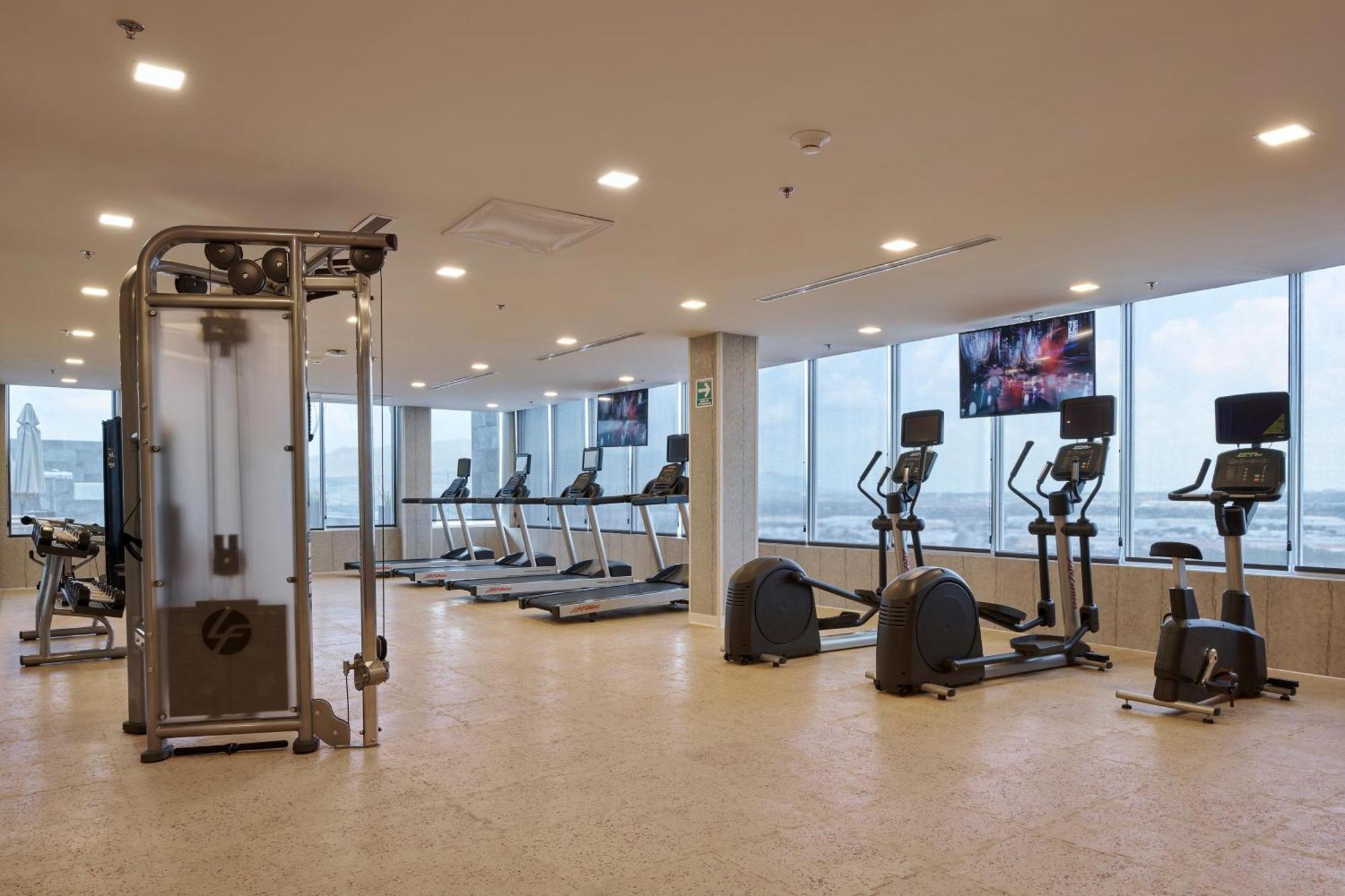 Four Points By Sheraton Ciudad Juarez Exterior photo